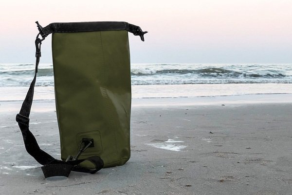 Unigear Dry Bag, una de nuestras bolsas estancas recomendadas